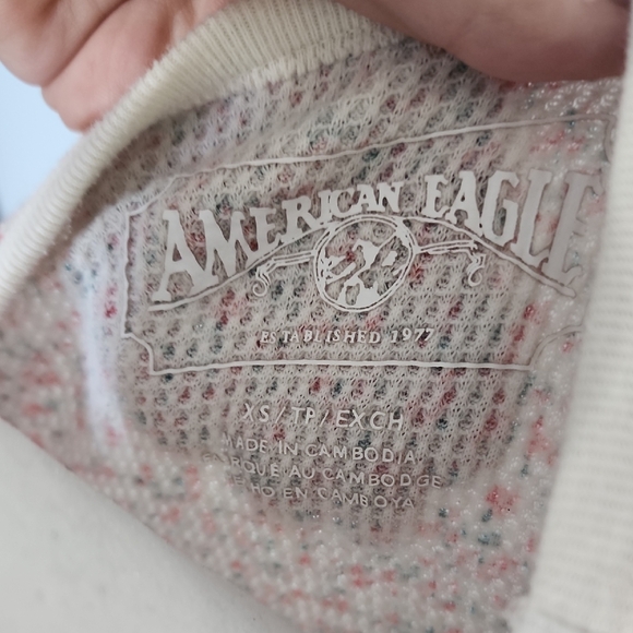 🛍️3 for $20 - American Eagle Outfitters Multicolor Knit Sweater - Picture 2 of 10